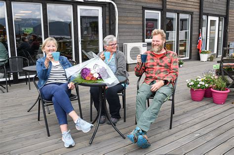 bindal blomster og begravelsesbyrå